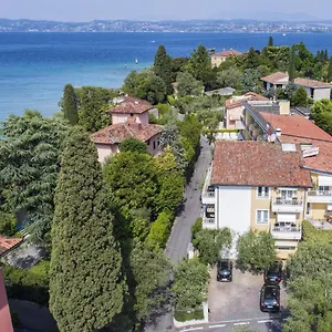Serenella 3*, Sirmione Italy