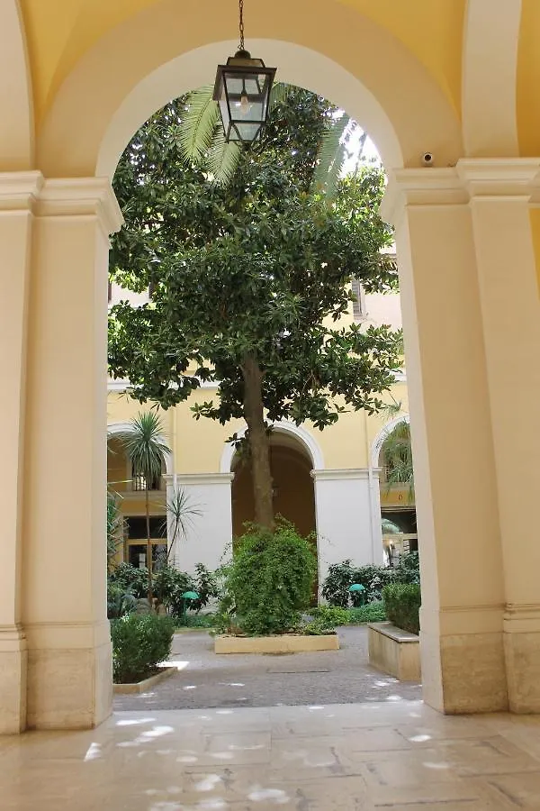 Hotel Little Rose Haven Roma Pensión